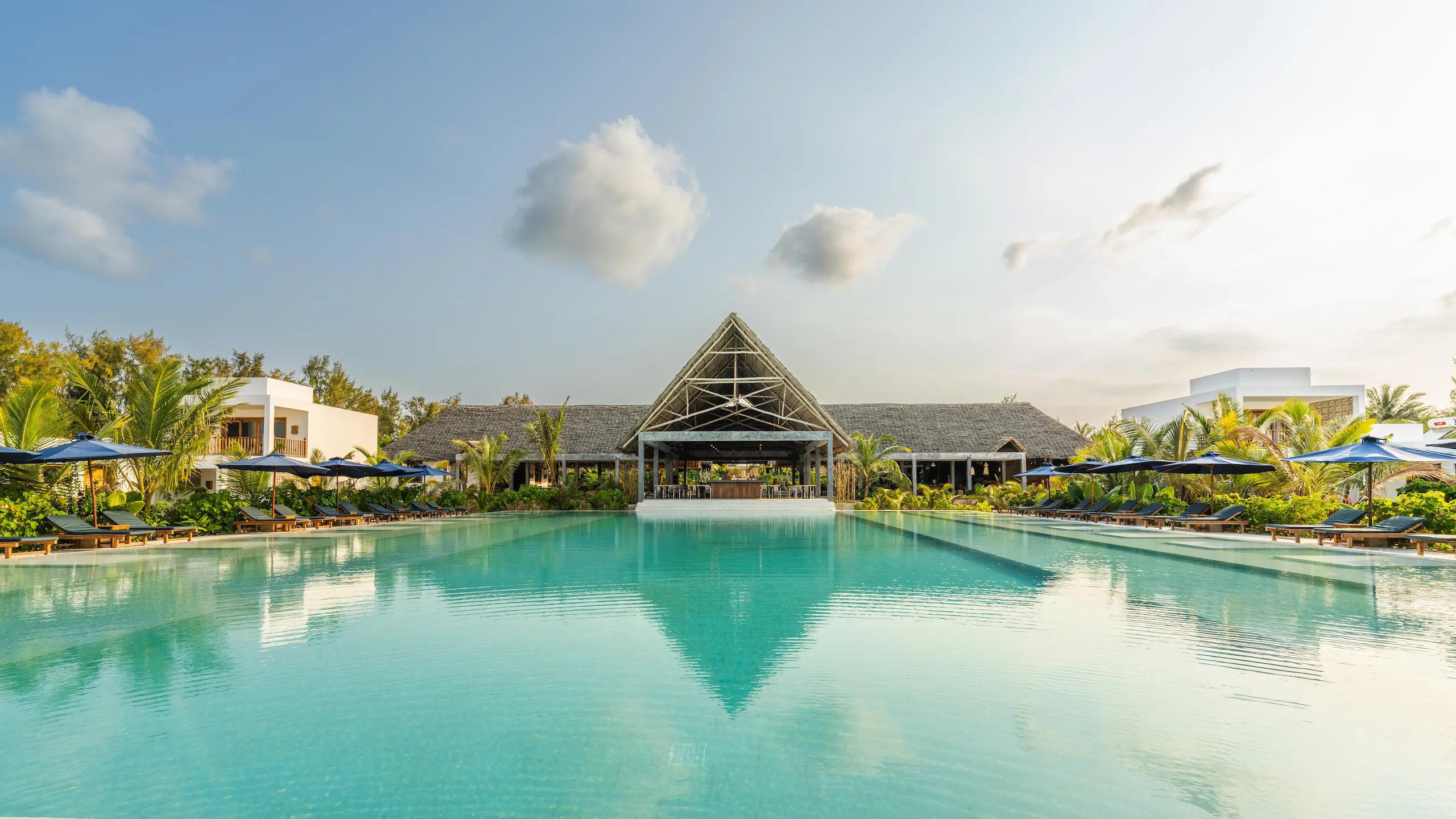 Zanzibar Beach Resort website screenshot